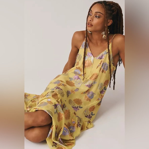 Delfi Collective Silk Shimmer Floral Drop Waist Midi Dress Yellow Medium - Picture 3 of 11